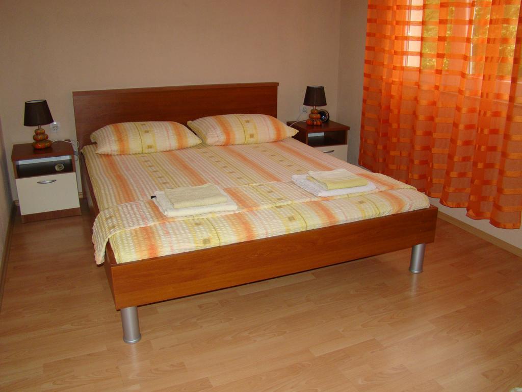 Apartments Buturic Sali Oda fotoğraf